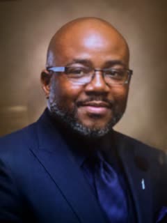 Dr. Derek Williams
